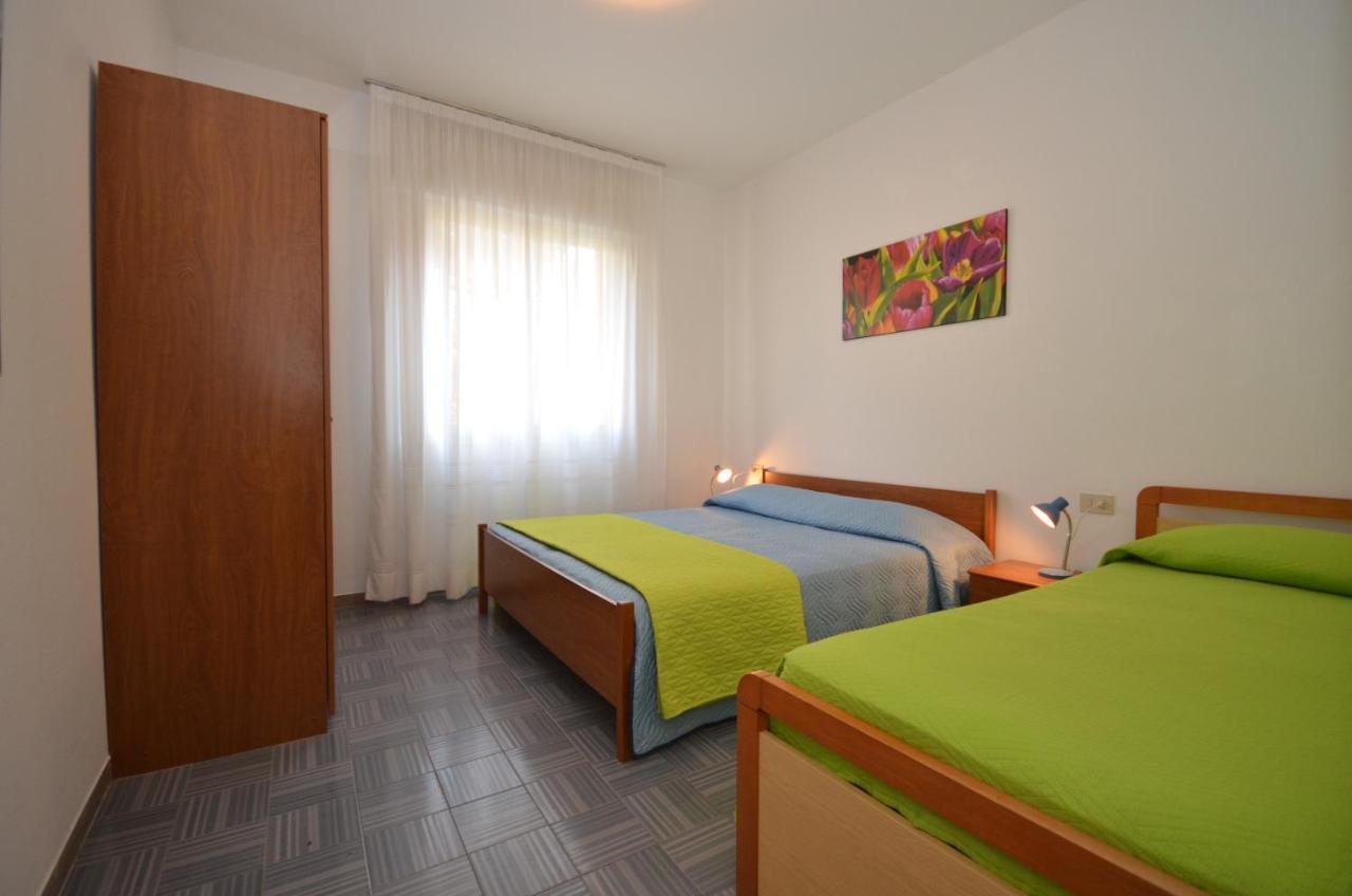 Appartamenti Villa Angela Bibione Bagian luar foto